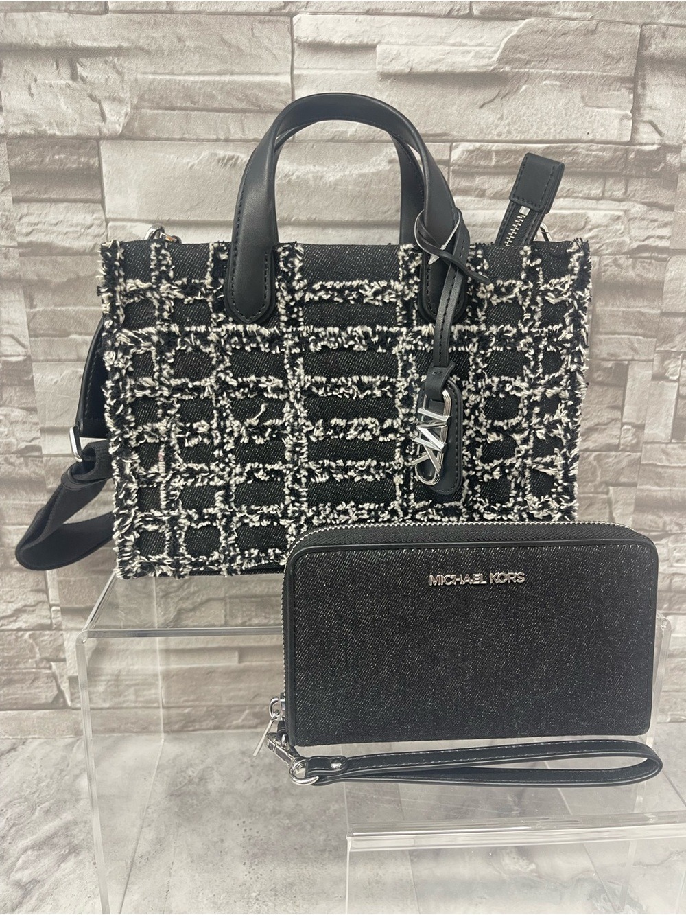 Michael Kors Gigi Small Messenger & Matching Wallet Shag Tweed Black Denim